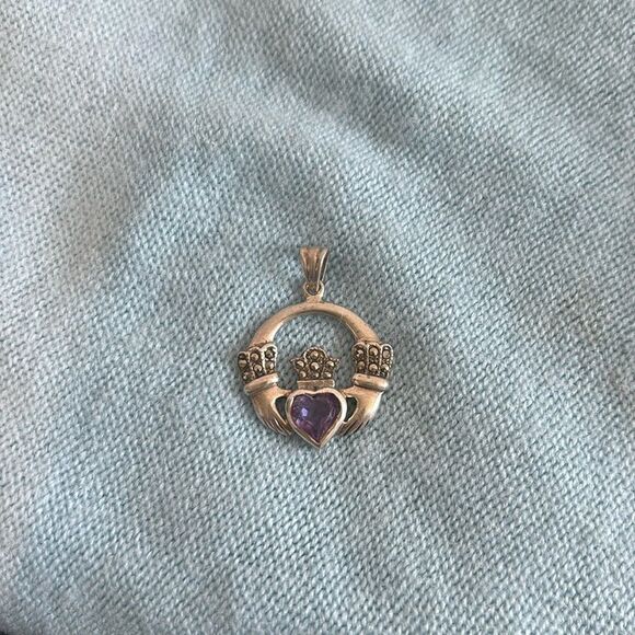 925 Claddagh Pendant - Picture 1 of 6